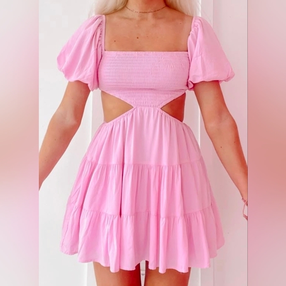Hersy Boutique Dresses & Skirts - Blush Pink Puff Sleeve Cutout Smocked Fit & Flare Mini Dress – Size Medium